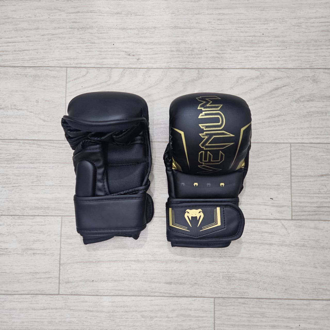 Gants de MMA Venum